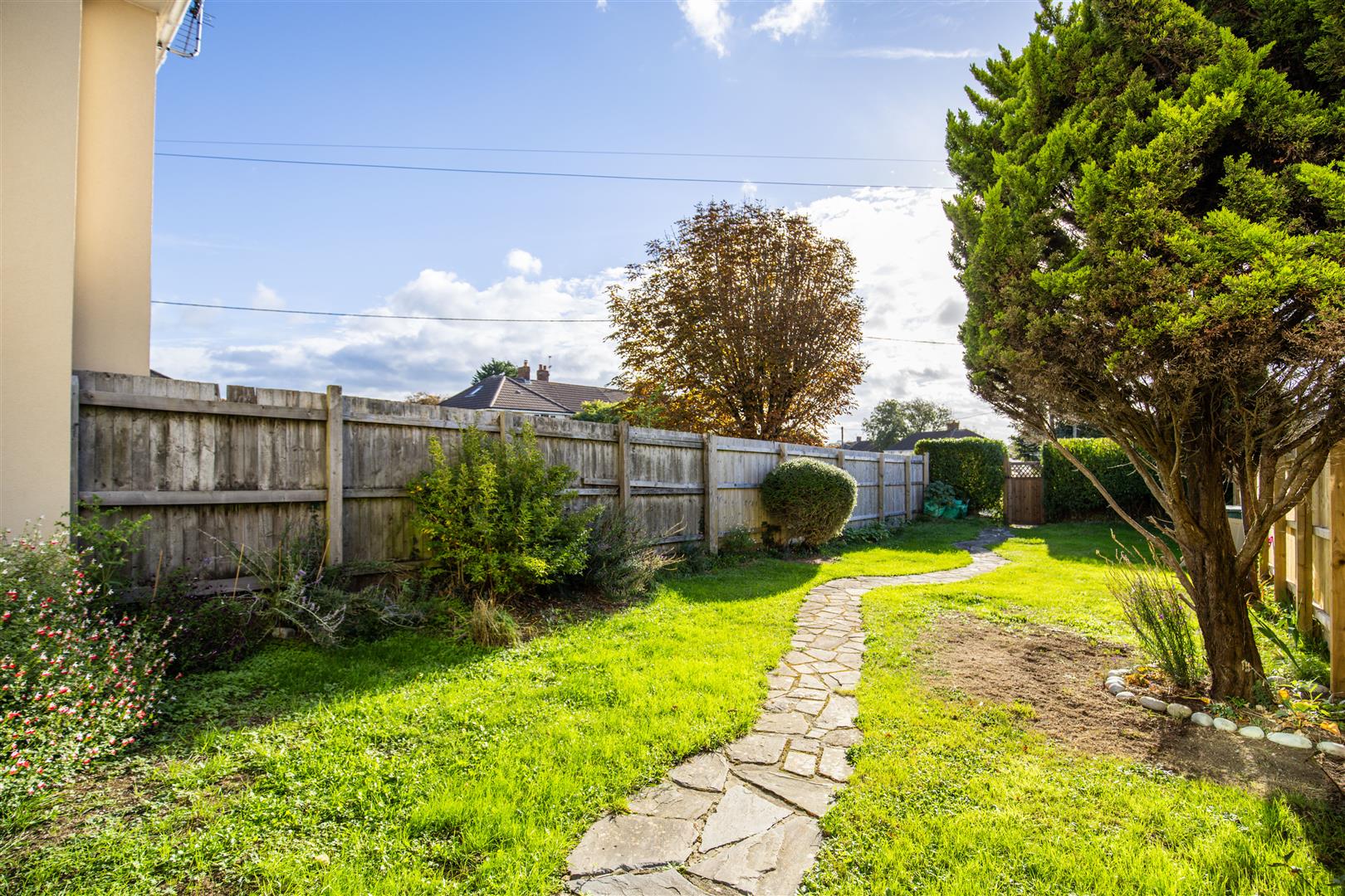 37 Fitzhamon Avenue, Llantwit Major, CF61 1TN